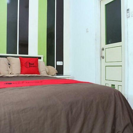 Reddoorz Plus @ Talaga Bodas Bandung Kültér fotó
