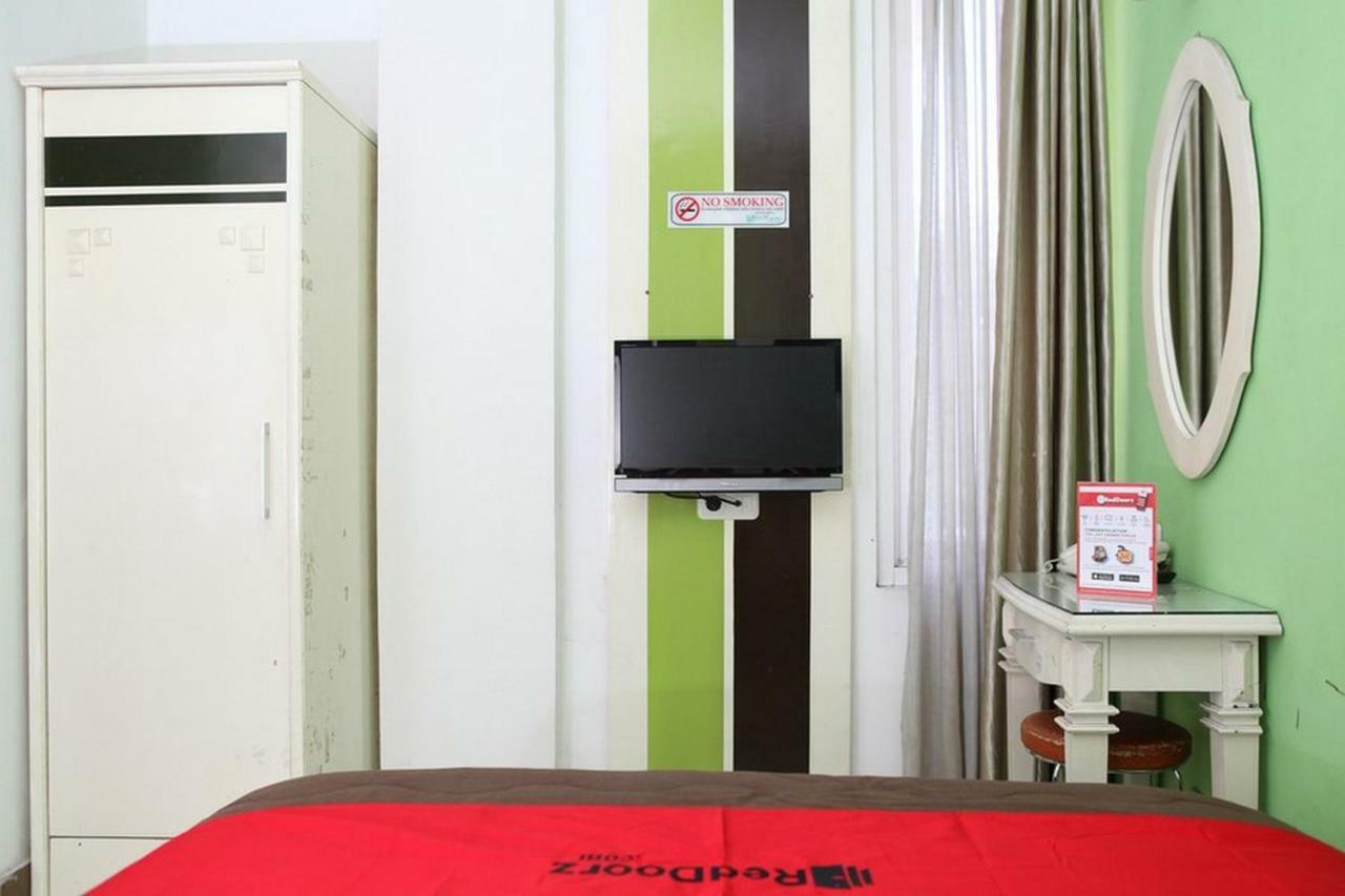 Reddoorz Plus @ Talaga Bodas Bandung Kültér fotó